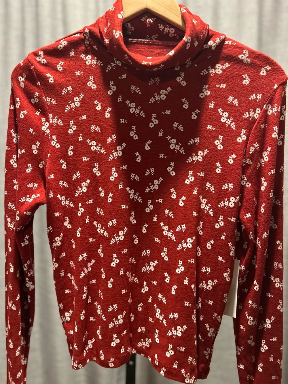 True Craft Red Long-Sleeve Floral Turtleneck